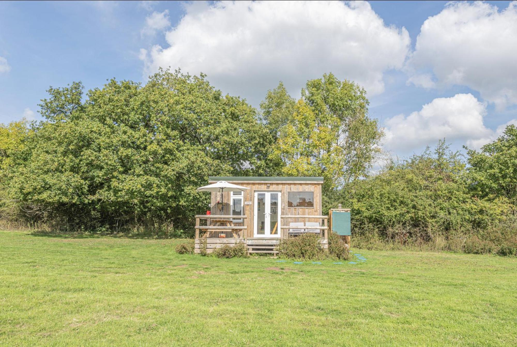 Dartmoor Reach Alpaca Farm Heated Cabins 5 Mins Drive To Dartmoor Bovey Tracey Eksteriør billede